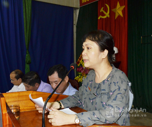 Đại biểu Nguyễn Vân Chi báo cáo dự kiến nội dung, chương trình kỳ họp thứ 4, Quốc hội khóa XVI.