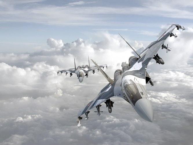 Số lượng vũ khí tối đa mà Su-35 có thể mang theo vào khoảng 8 tấn vũ khí. Hiện tại, ngoài Nga ra chỉ mới có Trung Quốc sở hữu máy bay Su-35 trong biên chế lực lượng mình, tuy nhiên đang có rất nhiều quốc gia trên thế giới xếp hàng đặt mua chiến đấu cơ này từ Nga. Nguồn ảnh: Pinterest.