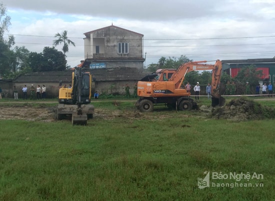 Toàn bộ diện tích đất thu hồi là đất ruộng bỏ hoang lâu ngày không sản xuất. Ảnh: Võ Huyền