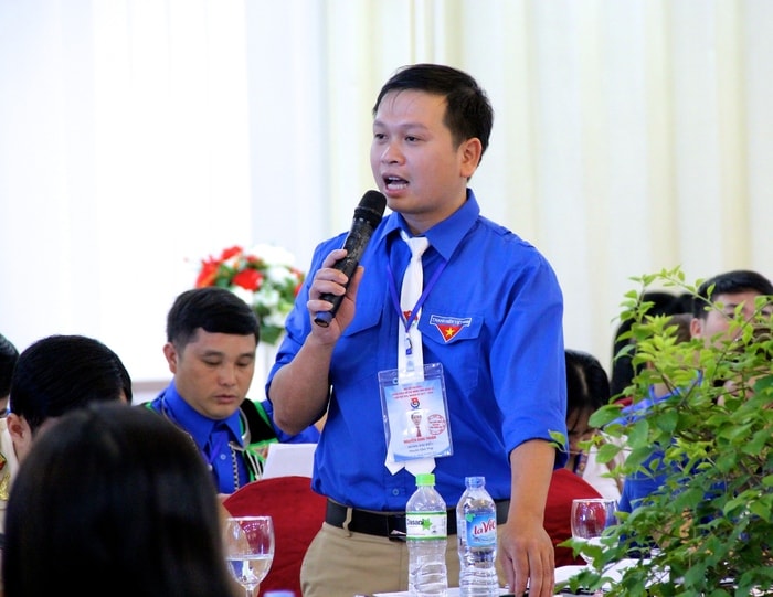 Buổi thảo luận ghi nhận 10 ý kiến đóng góp của các đại biểu, và tập hợp để trình lên Đại hội. Ảnh: Mỹ Nga.