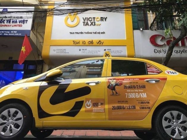 Sở GTVT Hà Nội vừa chấp thuận cho Taxi Victory áp dụng giảm giá cước linh hoạt theo giờ để cạnh tranh với taxi công nghệ.