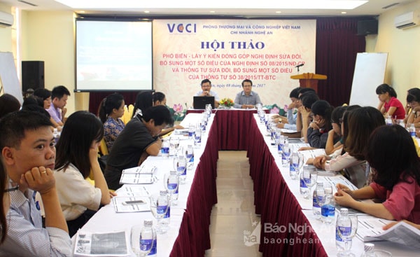 Quang cảnh hội thảo. Ảnh Việt Hùng.