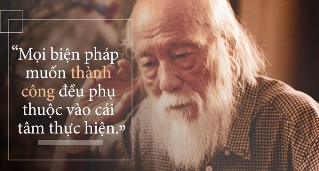 Trong các phát biểu của mình, ông luôn đề cao sự quan trọng cái tâm làm nghề. Theo Phó Giáo sư, bộ môn “đạo đức người thầy” cũng cần thiết như mọi nghiệp vụ chuyên môn khác.