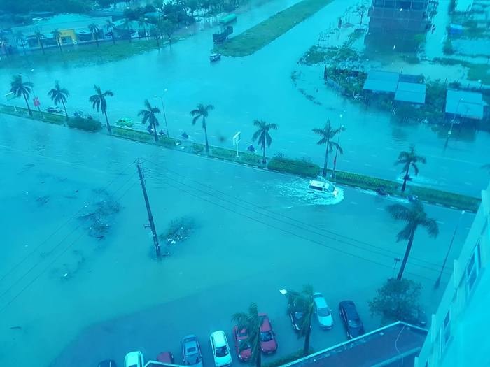 Khu vực đường Lênin ngập băng. Ảnh: Lục Liên.