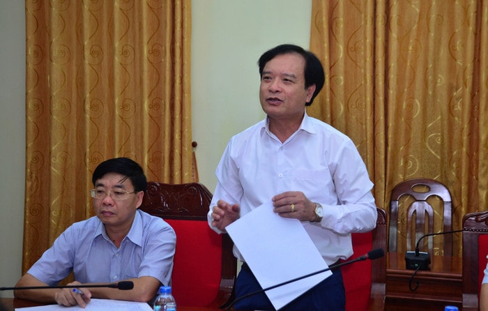 Đồng chí Hồ Phúc Hợp - Trưởng ban Tuyên giáo Tỉnh uỷ phát biểu tại cuộc làm việc. Ảnh: Thành Duy
