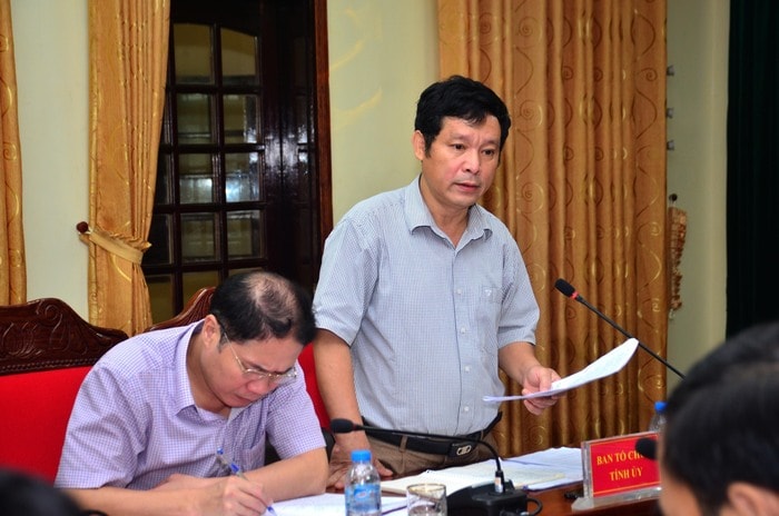 Phó Trưởng ban Tổ chức Tỉnh uỷ Lê Quốc Khánh phát biểu tại cuộc làm việc. Ảnh: Thành Duy