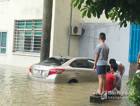 Những đứa trẻ bất lực 