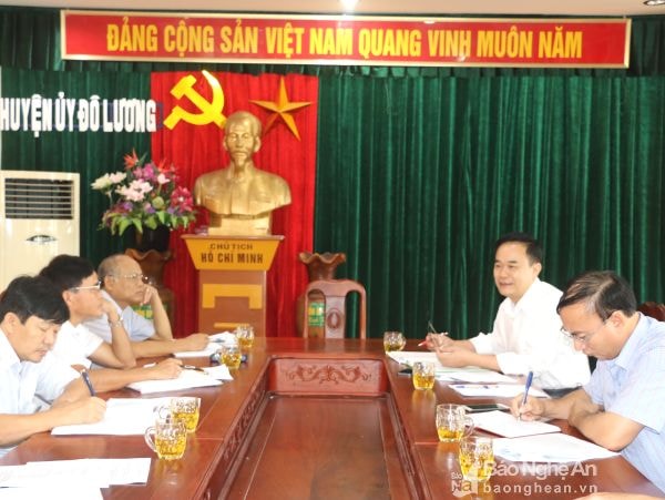 Ban Thường vụ Huyện ủy Đô Lương đã có nhiều kiến nghị đến Vụ địa phương, Ban Tổ chức Trung ương. Ảnh: Hữu Hoàn