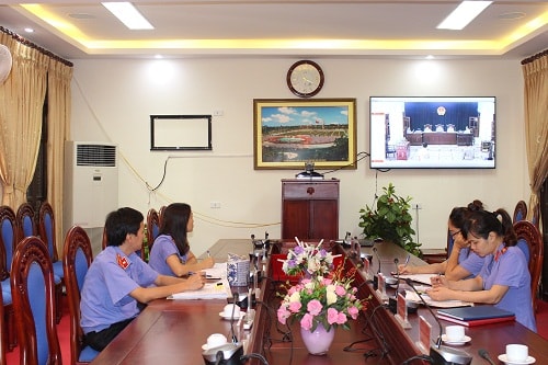 Viện KSND Tỉnh theo dõi phiên tòa thông qua  hệ thống Camera giám sát 