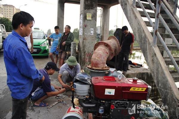 Để chủ động phòng chống ngập lụt tại chợ Vinh trước nguy cơ bão số 10  kết hợp không khí lạnh gây đợt mưa to đến rất to