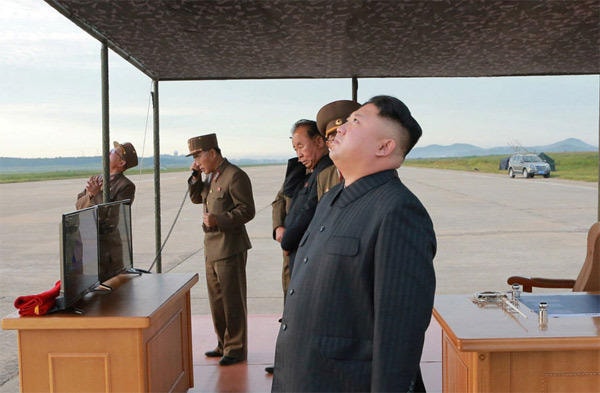 Ảnh: Reuters/KCNA Kim Jong UN