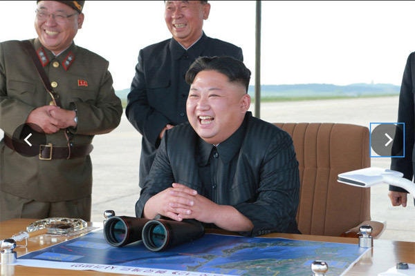 Ảnh: Reuters/KCNA Kim Jong UN