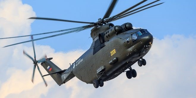 Mi-26 là dòng trực thăng vận tải hạng nặng nhất thế giới hiện nay, trực thăng Mi-26 được ra đời từ năm 1983 dưới thời Liên Xô và vẫn được sản xuất liên tục từ đó cho tới nay. Nguồn ảnh: Blogger.