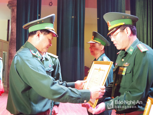Đại tá Hoàng Văn Hùng, Chủ nhiệm Chính trị BĐBP Nghệ An đã xuất sắc giành Giải Nhất cá nhân. Ảnh: Hùng phong