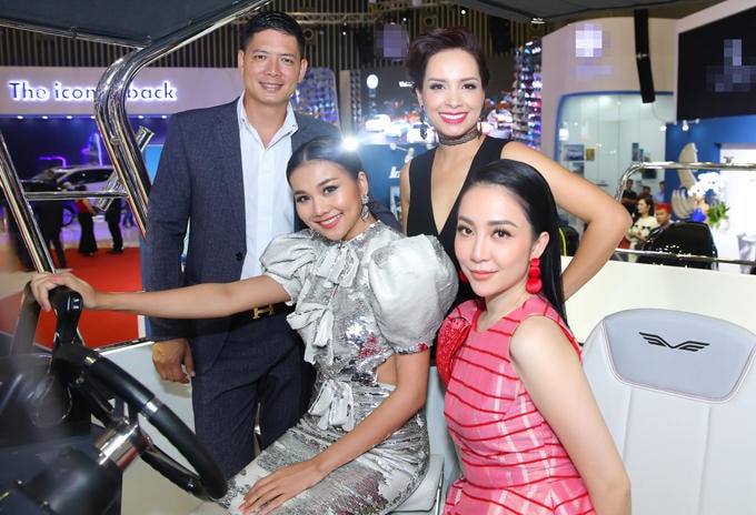 Diễn viên Bình Minh chỉn chu, lịch lãm hội ngộ các mỹ nhân showbiz.