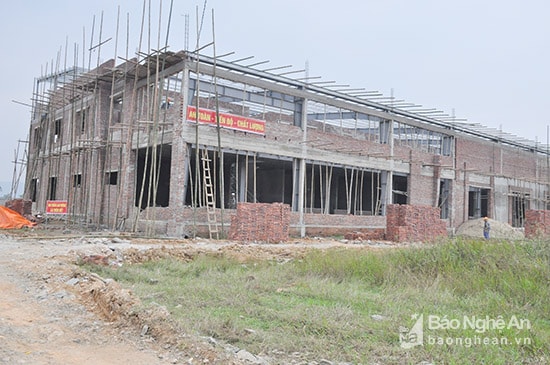 tiến độ thi công dự án bến xe phía Bắc hiện rất chậm. Ảnh: TH