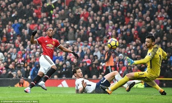 Anthony Martial là cầu thủ xuất sắc nhất trận đấu: Ảnh: Internet