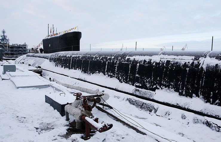 Được biết, tàu ngầm Borei thứ tư này được đóng từ năm 2012 và được đặt tên là Knyaz Vladimir. Đây là chiếc tàu đầu tiên trong lớp cải tiến Borei II thuộc Đề án 955А . Nguồn ảnh: Tass.