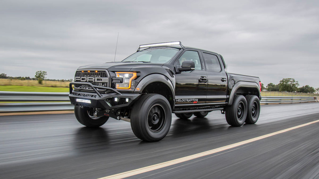 Chiếc siêu bán tải Ford F-150 Raptor vừa được hãng độ Hennessey Performance Engineering 