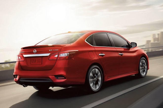 Nissan Sentra 2018 chốt giá từ 386 triệu đồng