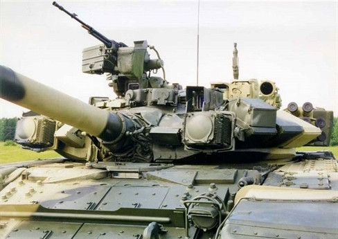 Theo Cơ quan Hợp tác Kỹ thuật quân sự Liên bang Nga, nước này đã bắt đầu chuyển giao tăng T-90S/SK cho khách hàng việt Nam. 