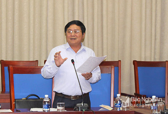 Ông Hồ Mậu Thanh - Giám đốc Sở VH&TT phát biểu tại cuộc họp. Ảnh: Phước Anh
