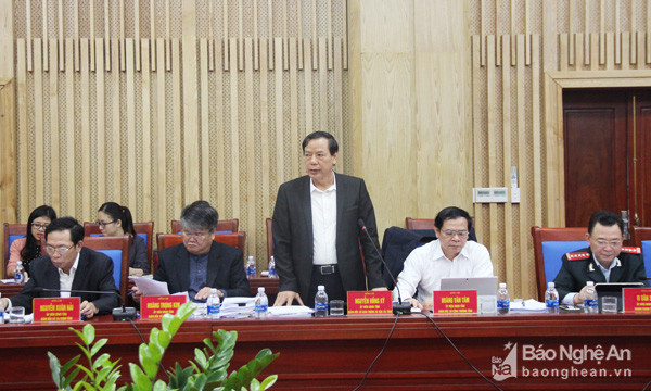 Giám đốc Sở Giao thông - Vận tải Nguyễn Hồng Kỳ thôgn tin, toàn tỉnh, 10 tháng đầu năm 2016 đã xử phạt vi phạm ATGT, nộp ngân sách nhà nước gần 68 tỷ đồng 
