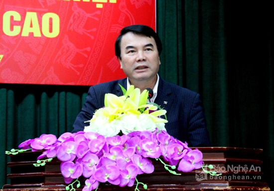 Đồng chí Phạm S - Phó chủ tịch UBND tỉnh Lâm Đồng phát biểu tại hội nghị. Ảnh: Quang An