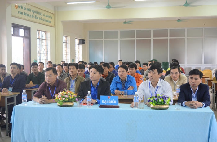 Các đại biểu dự lễ khai mạc hội thi. Ảnh: T.G