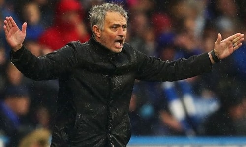 Mourinho tin cơ hội vô địch Ngoại hạng Anh của Man Utd vẫn còn