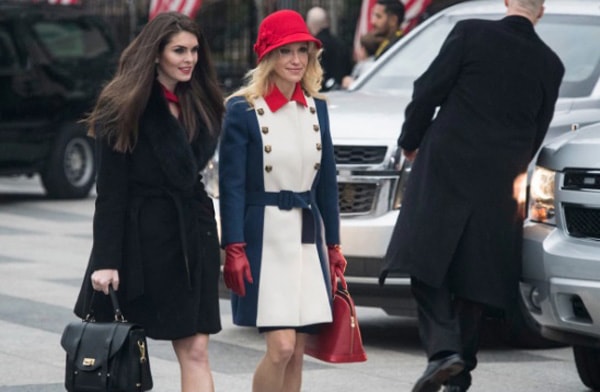 Hicks kept things classic in a black coat with a fur collar; glamorous but firmly non-shouty. She tends to carry either a black leather tote bag or a Louis Vuitton Neverfull. Ray Ban aviators are her sunglasses of choice.