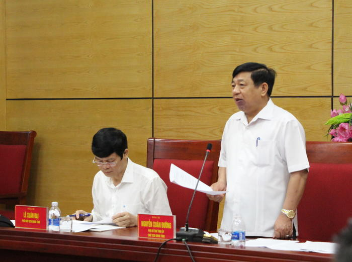Đồng chí Nguyễn Xuân Đường, Phó Bí thư Tỉnh ủy, Chủ tịch UBND tỉnh chủ trì hội nghị.