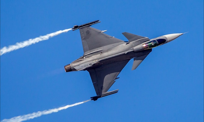 Tiêm kích Saab Jas-39 Gripen của Thụy Điển cũng là sản phẩm thường xuyên xuất hiện tại các triển lãm hàng không quốc tế.