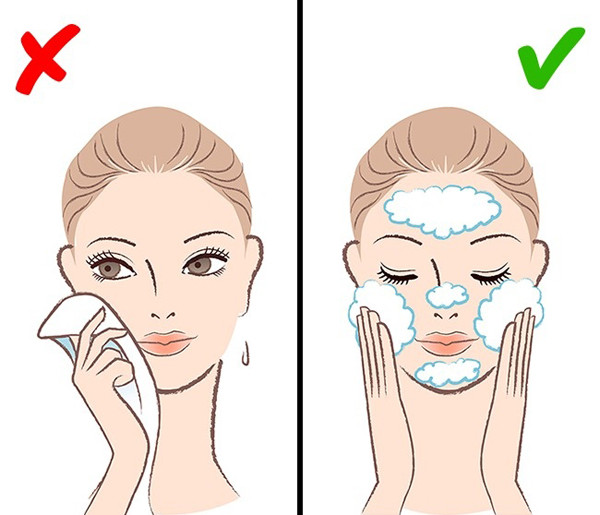 Rửa mặt 2 lần mỗi ngày Làm sạch là vô cùng quan trọng trong quy trình chăm sóc da. Vì vậy, bạn cần rửa mặt sạch vào buổi sáng và buổi tối với sản phẩm phù hợp. 