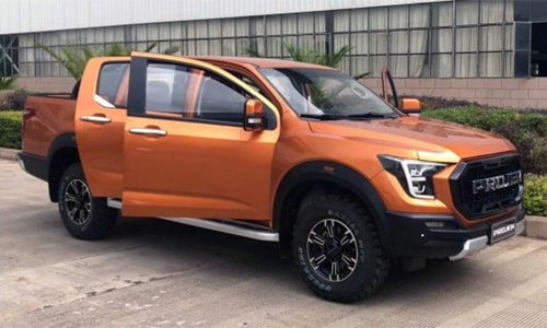 Projen làm giả kiểu dáng giống Ford F-150 Raptor, giá 13.600 USD tại Trung Quốc.