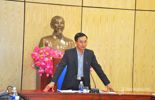 Phó Chủ tịch UBND tỉnh Lê Ngọc Hoa kết luận tại cuộc họp. Ảnh: TH