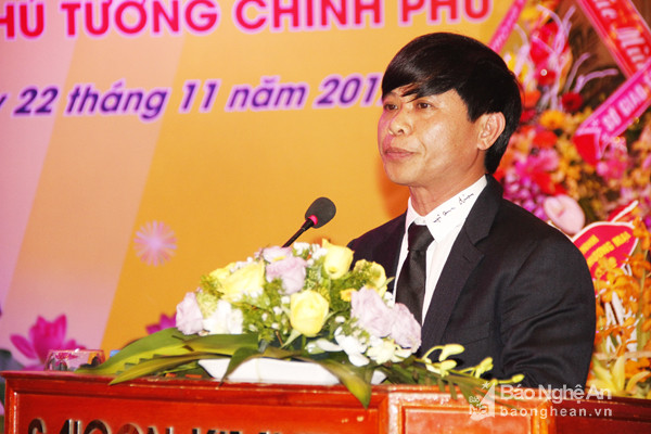 Ông Nguyễn Đàm Văn - Giám đốc Công ty phát biểu tri ân khách hàng. Ảnh: Cảnh Nam