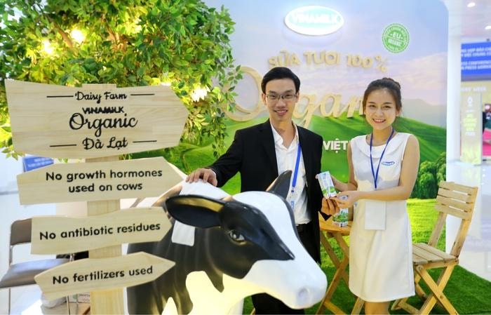 Sản phẩm “Sữa tươi Vinamilk 100% Organic” – từ Trang trại bò sữa Organic tiêu chuẩn châu Âu đầu tiên tại Việt Nam và Đông Nam Á có mặt tại Hội nghị thượng đỉnh APEC 2017.