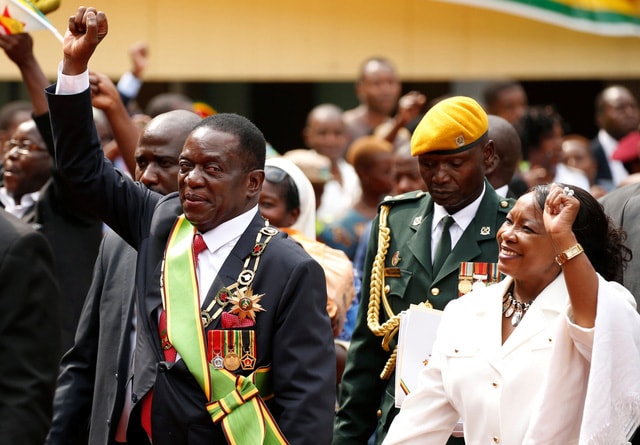 Tân Tổng thống Emmerson Mnangagwa, người bạn mới mà không mới của Trung Quốc - Ảnh: REUTERS