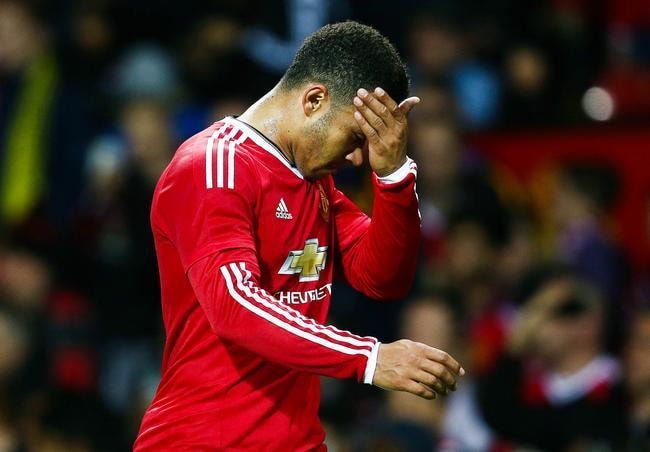 Memphis Depay thường xuyên gây thất vọng trong màu áo Man Utd. Ảnh: Internet