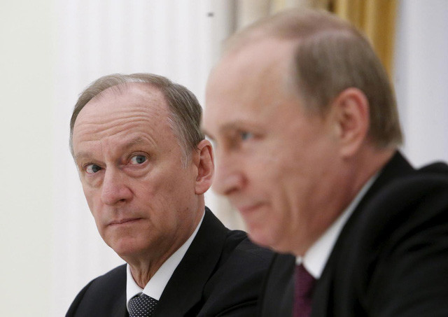  Ông Nikolai Patruschev - chủ tịch Hội đồng an ninh Nga - trong một cuộc họp - Ảnh: Reuters