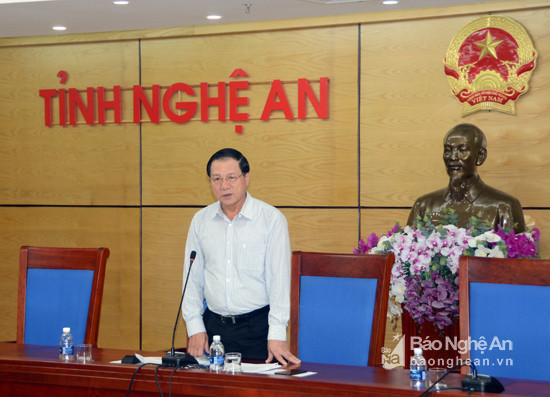 Phó Chủ tịch UBND tỉnh Nghệ An Lê Minh Thông yêu cầu các cấp ngành quyết liệt chấn chỉnh tình trạng cơ sở hành nghề y dược không phép. Ảnh: Thanh Sơn