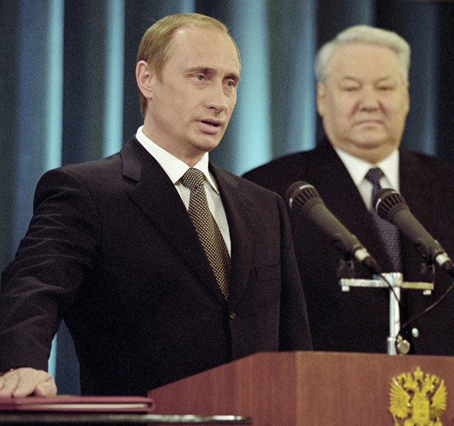 Ông Putin lần đầu tiên được bầu làm Tổng thống Nga ngày 26/3/2000