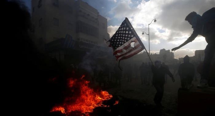 Biểu tình phản đối quyết định của ông Trump công nhận Jerusalem là thủ đô của Israel.