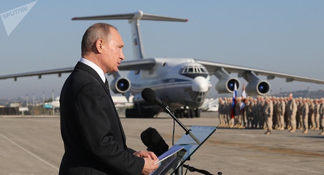 Tổng thống Putin lệnh rút phần lớn lực lượng quân sự khỏi Syria sau khi hoàn thành thắng lợi chiến dịch chống khủng bố kéo dài hơn 2 năm qua. (Ảnh: Sputnik)