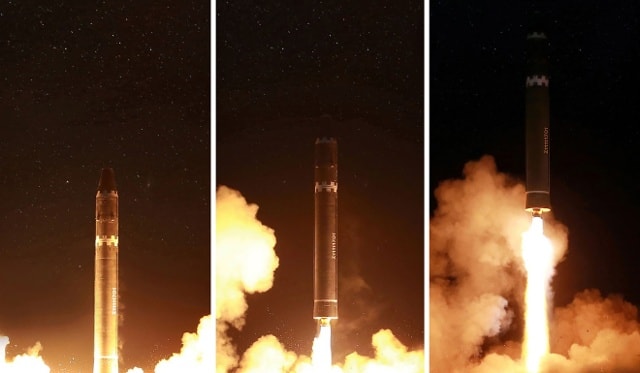 Triều Tiên mới đây phóng ICBM Hwasong-15, có khả năng vươn tới lục địa Mỹ. Ảnh: AFP