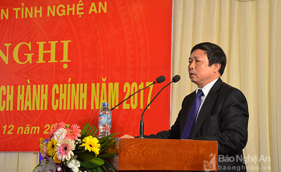 Đồng chí Đậu Văn Thanh- Uỷ viên Ban Chấp hành Đảng bộ tỉnh, Giám đốc Sở Nội vụ khai mạc Hội nghị tập huấn.