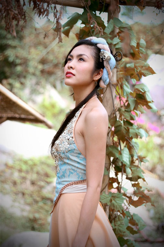 Tăng Thanh Hà Khoảng thời gian hoạt động nghệ thuật, dù có xuất hiện ở sự kiện giải trí thì Tăng Thanh Hà cũng chọn cho mình bộ đầm vừa phải, không có sexy nhưng vẫn hút mắt người đối diện. Có chăng, trong những shoot hình thời trang, cô mới 'cởi' một chút chủ yếu khoe lưng trần gợi cảm