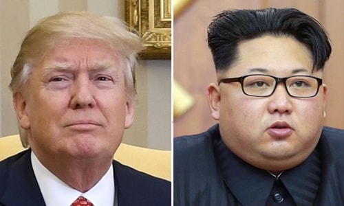 Tổng thống Mỹ Donald Trump (trái) và nhà lãnh đạo Triều Tiên Kim Jong-un. Ảnh: Kyodo.