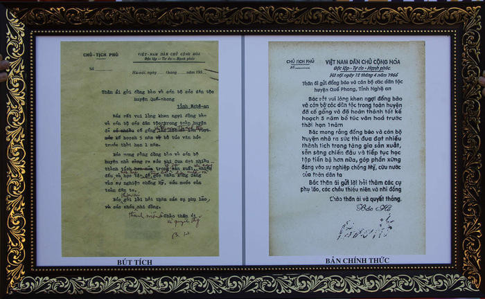 Bức thư của Bác Hồ gửi đồng bào các dân tộc Quế Phong đã được lưu giữ trang trọng tại Nhà thờ Bác Hồ. Ảnh: Hùng Cường
